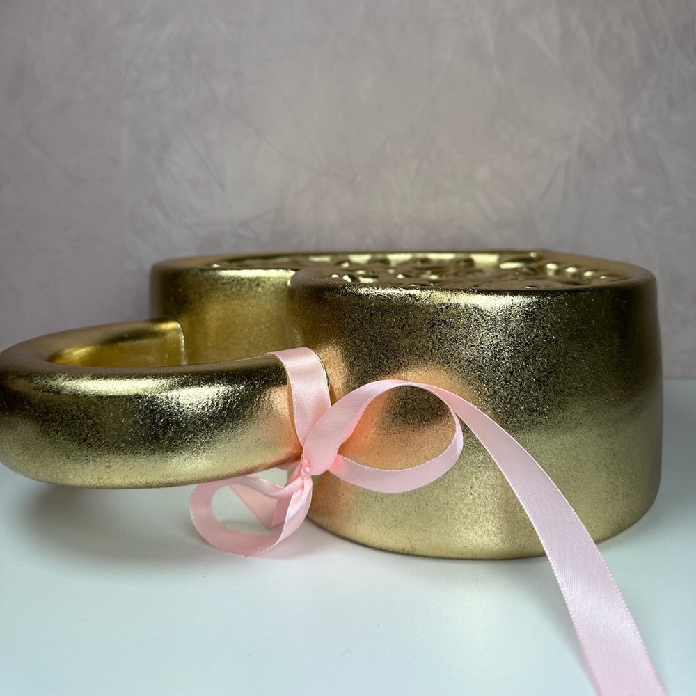 Heart-Shaped Decorative Padlock in Gold - Picture 14 of 16